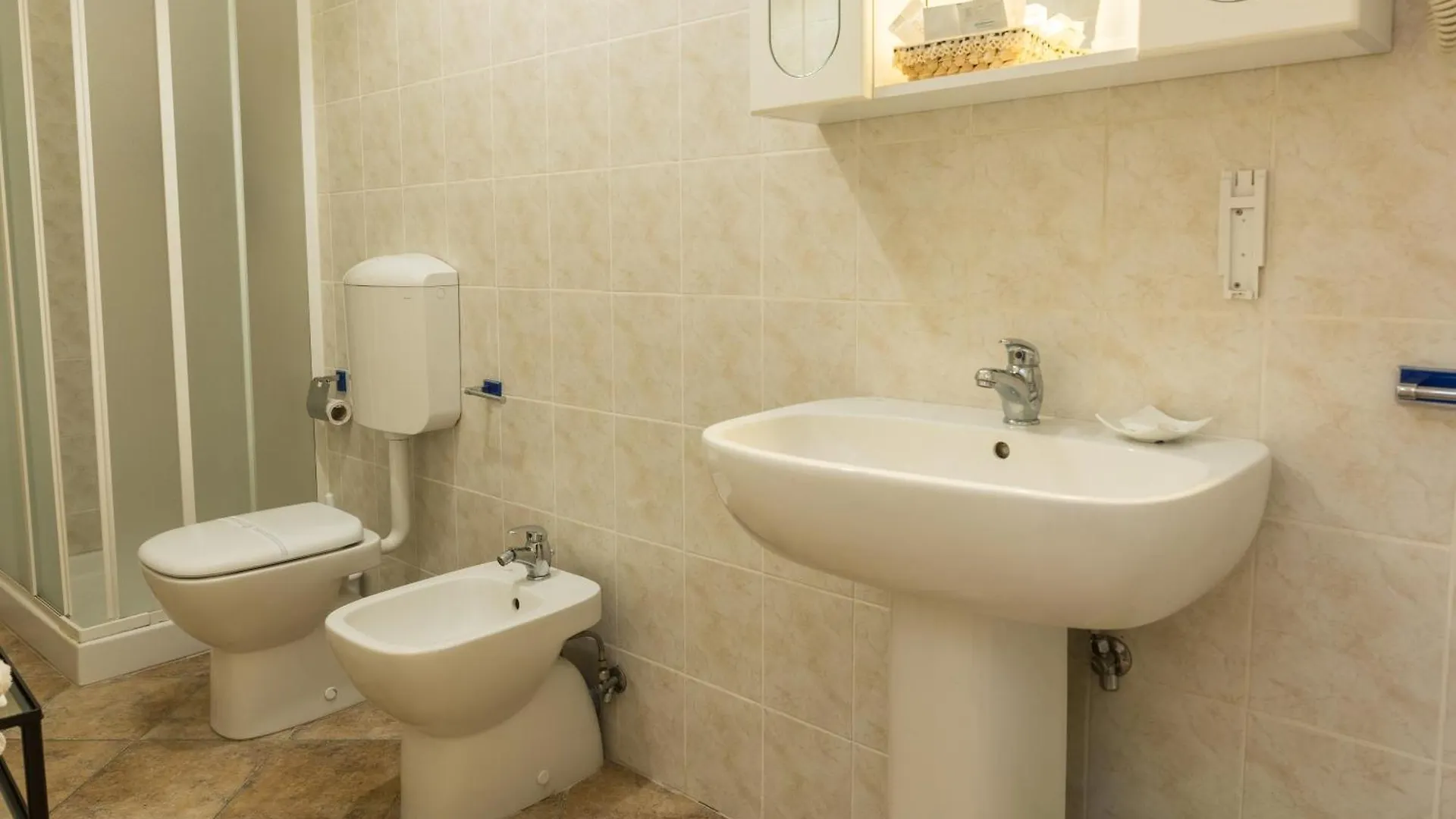 *** Bed & Breakfast Locanda Dei Fiori Pistoia Italy