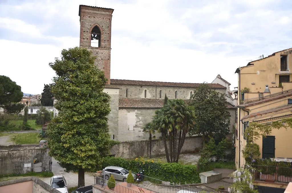 *** Bed & Breakfast Locanda Dei Fiori Pistoia Italy